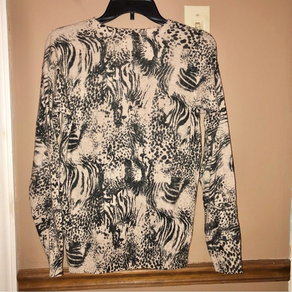 BP Wool Blend Animal Print‎ Leopard Cheetah Sweater Tan Small - Picture 2 of 5
